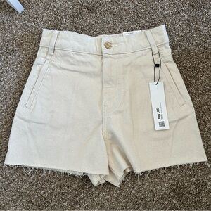 ZARA High-Rise Seamless Denim Shorts Cream Raw Hem Size 2